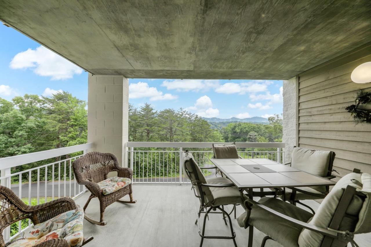 A Peaceful Retreat Whispering Pines 622 Daire Pigeon Forge Dış mekan fotoğraf